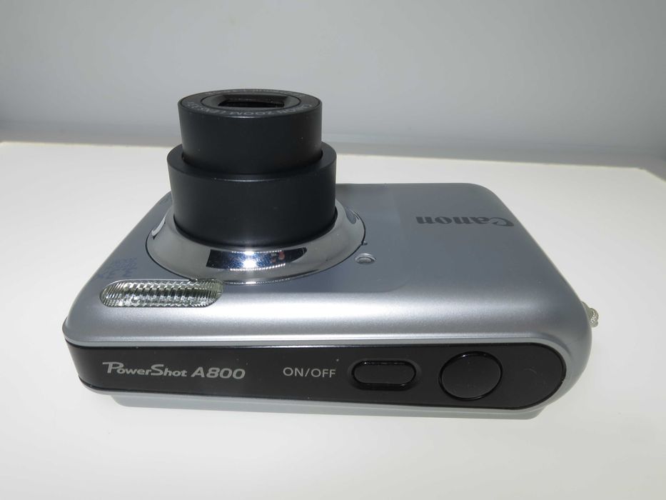Canon PowerShot A800 страхотен малък фотоапарат 10 MP работи отлично