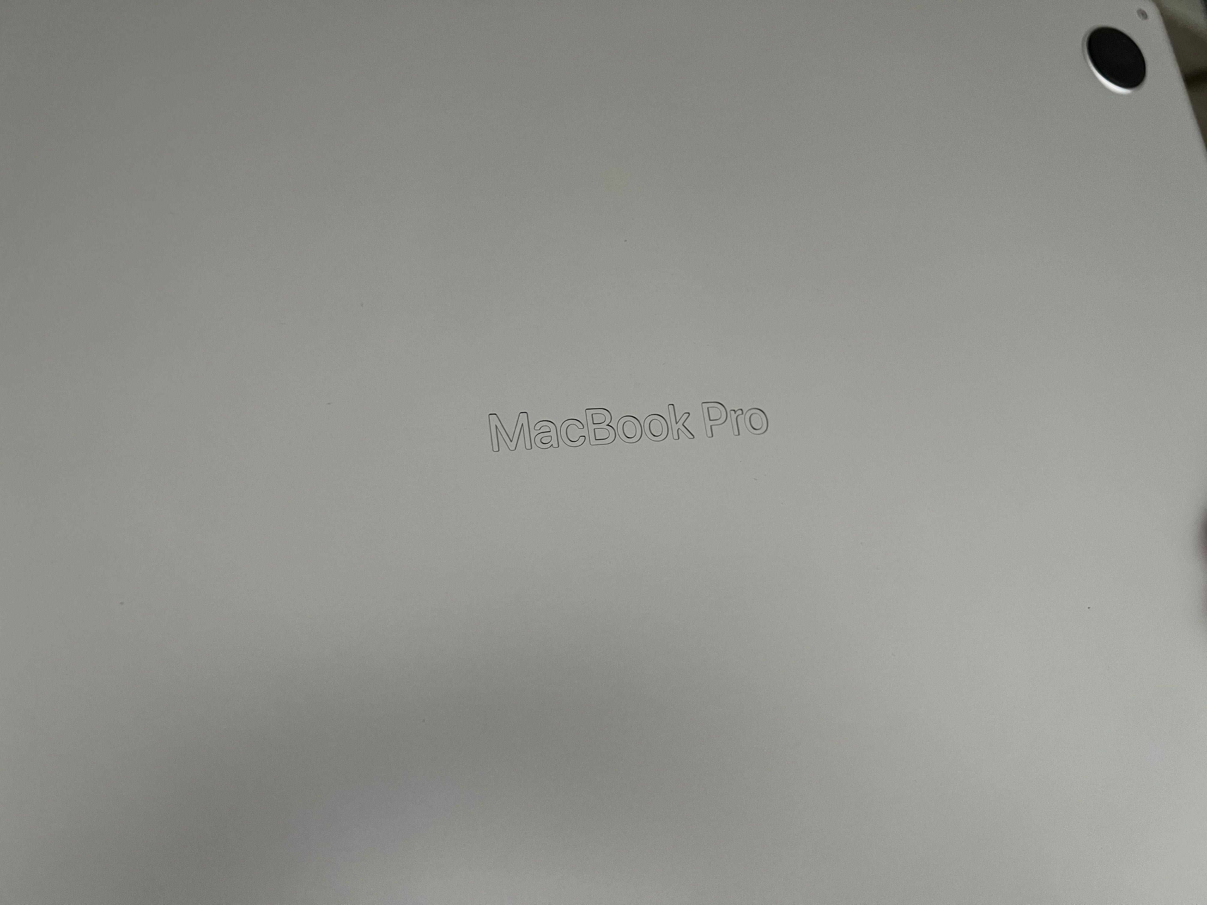 MacBook Pro M1 Max 16" 32 GB, 1 TB SSD