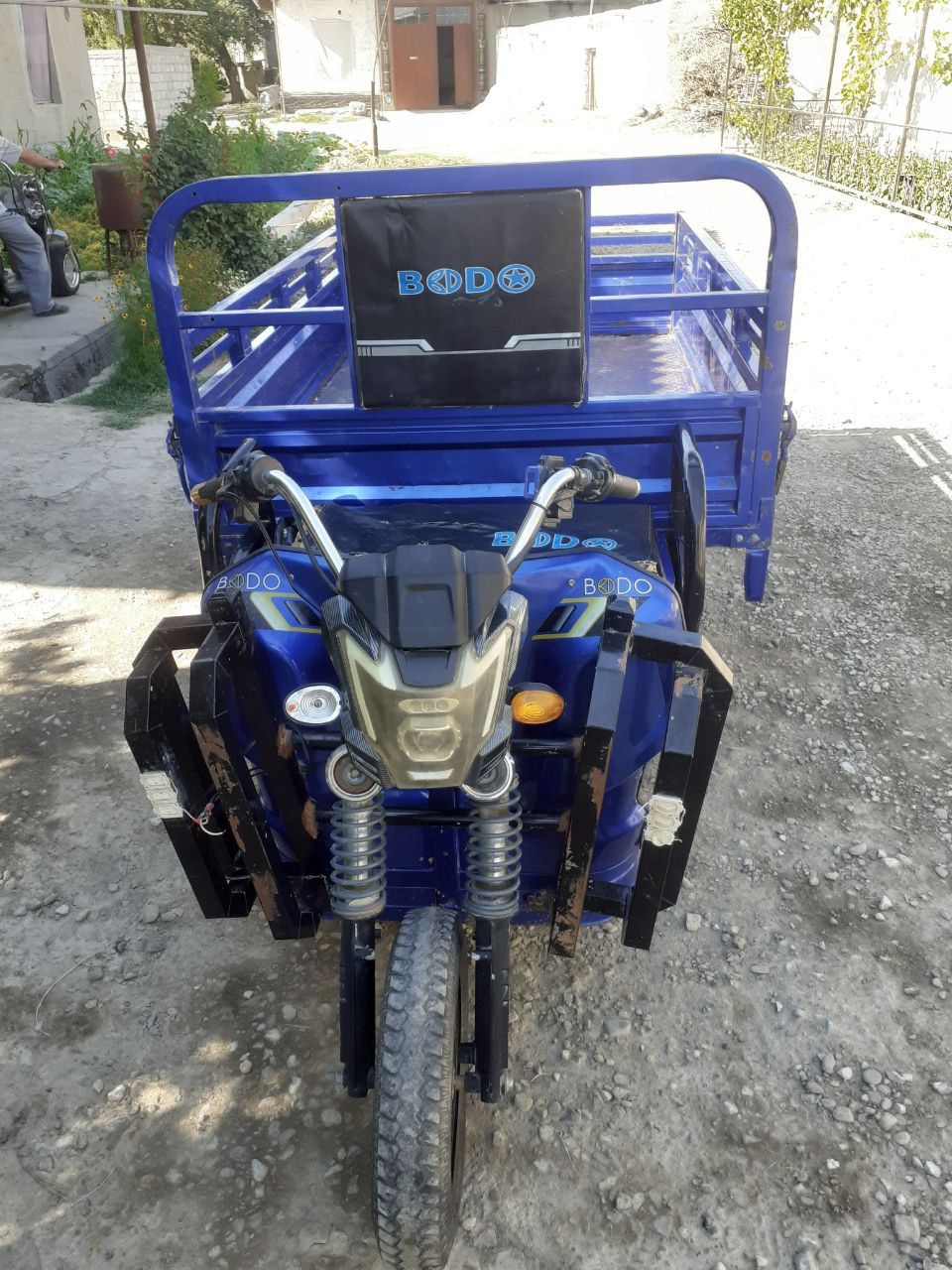 GʻIJDUVON manzil Elektro moto sotiladi