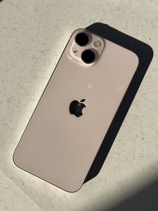 Продам Айфон 13 128гб