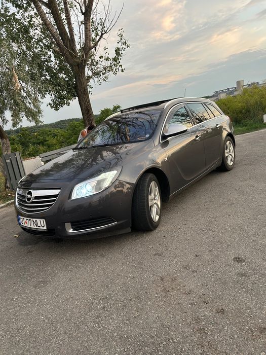 Opel insignia 2011