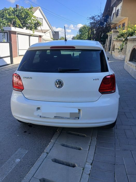 Vând Volkswagen Polo