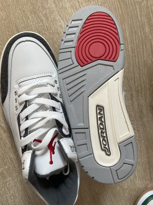 Jordan 3 retro og marimea 40