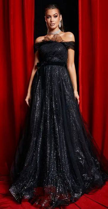 Елегантни рокли нови