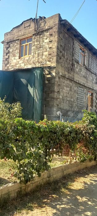 Дом дача Сурум 3 уровня 4 комнаты 6 соток