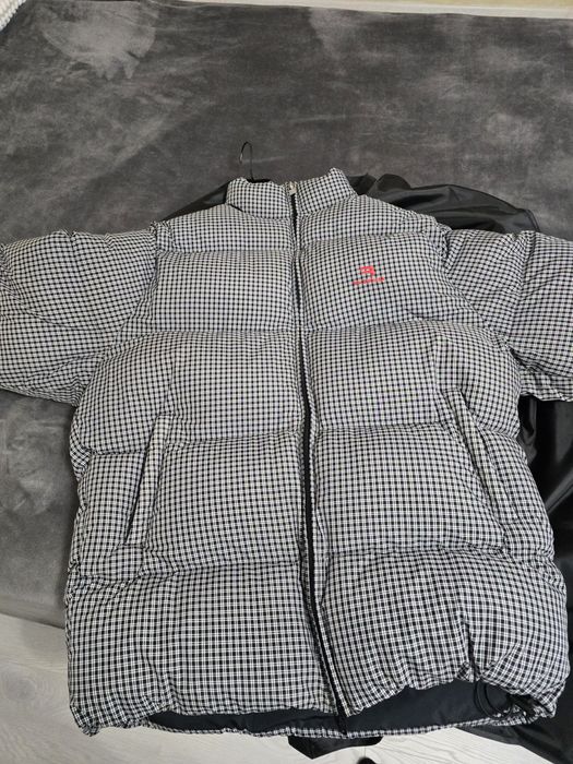 Geaca puffer Balenciaga