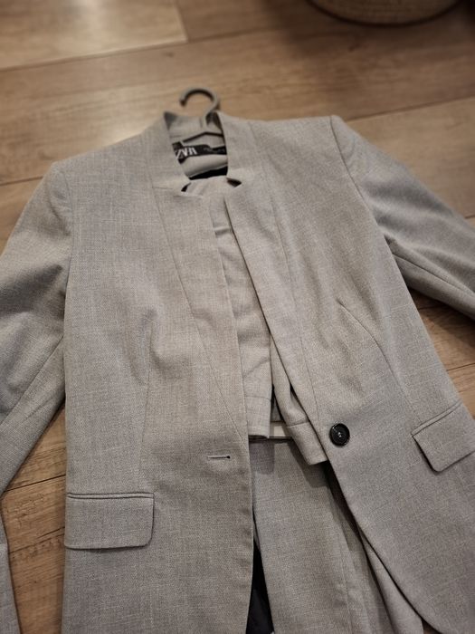 Костюм Zara 36 размер