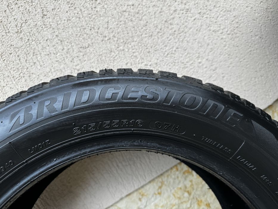 Anvelope Iarna Bridgestone Blizzak 215/55/R16