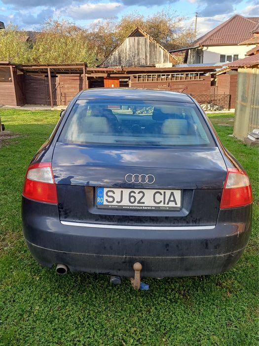 Audi A4 1.6 FSI, 102 cp, an 2002