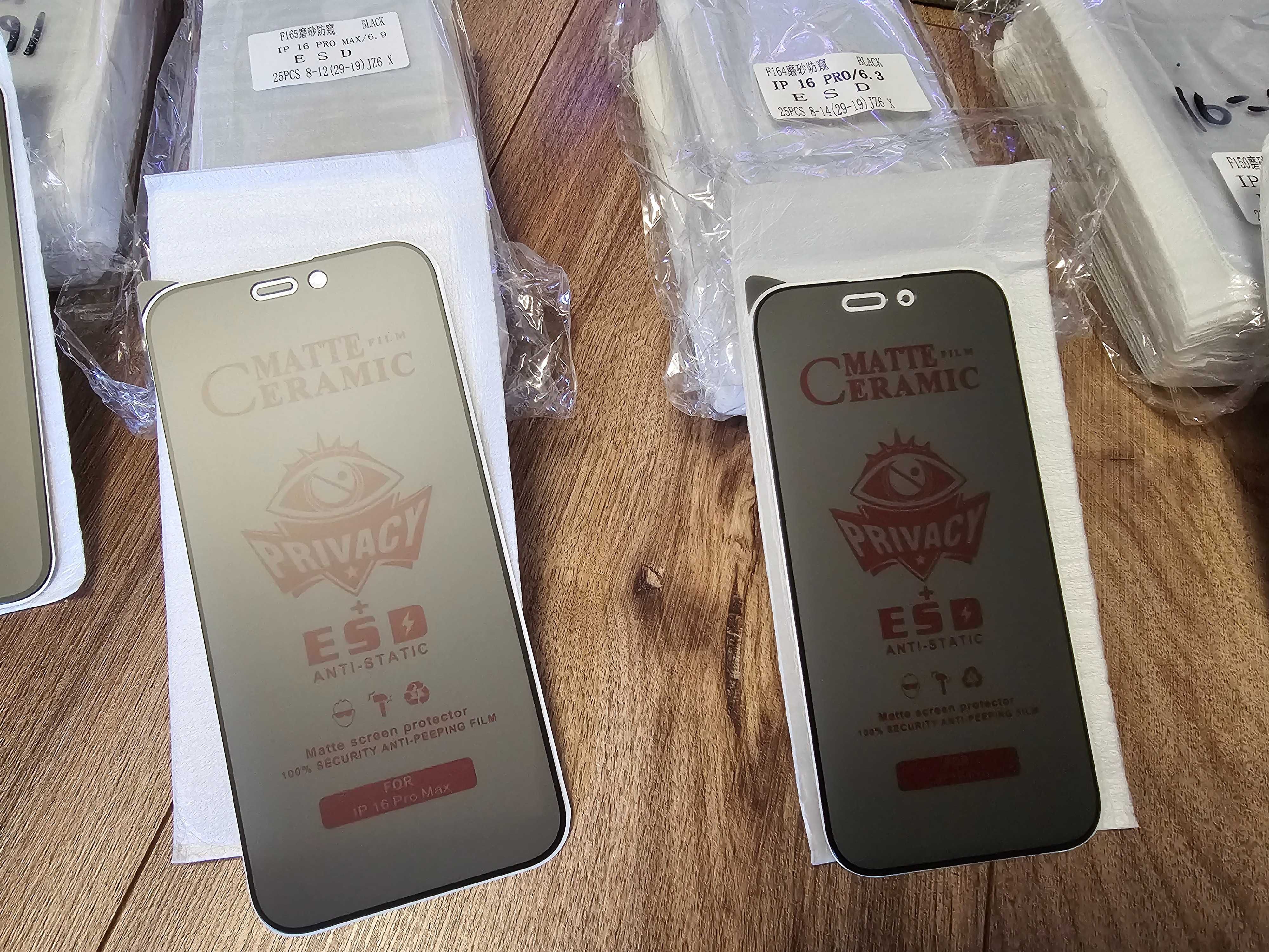 Folie Iphone 16/16 Pro/16 Pro Max/16 Plus Privacy Mata Ceramica