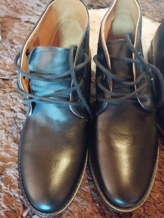 Ghete și pantofi din piele