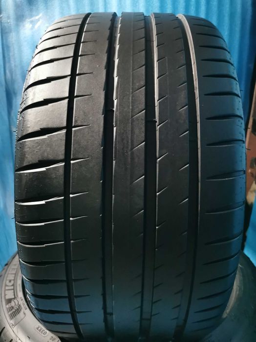 245 40 18 - 275 35 18 michelin 4 buc