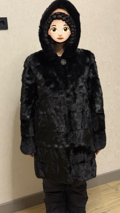 Продаю Шубу из норки!