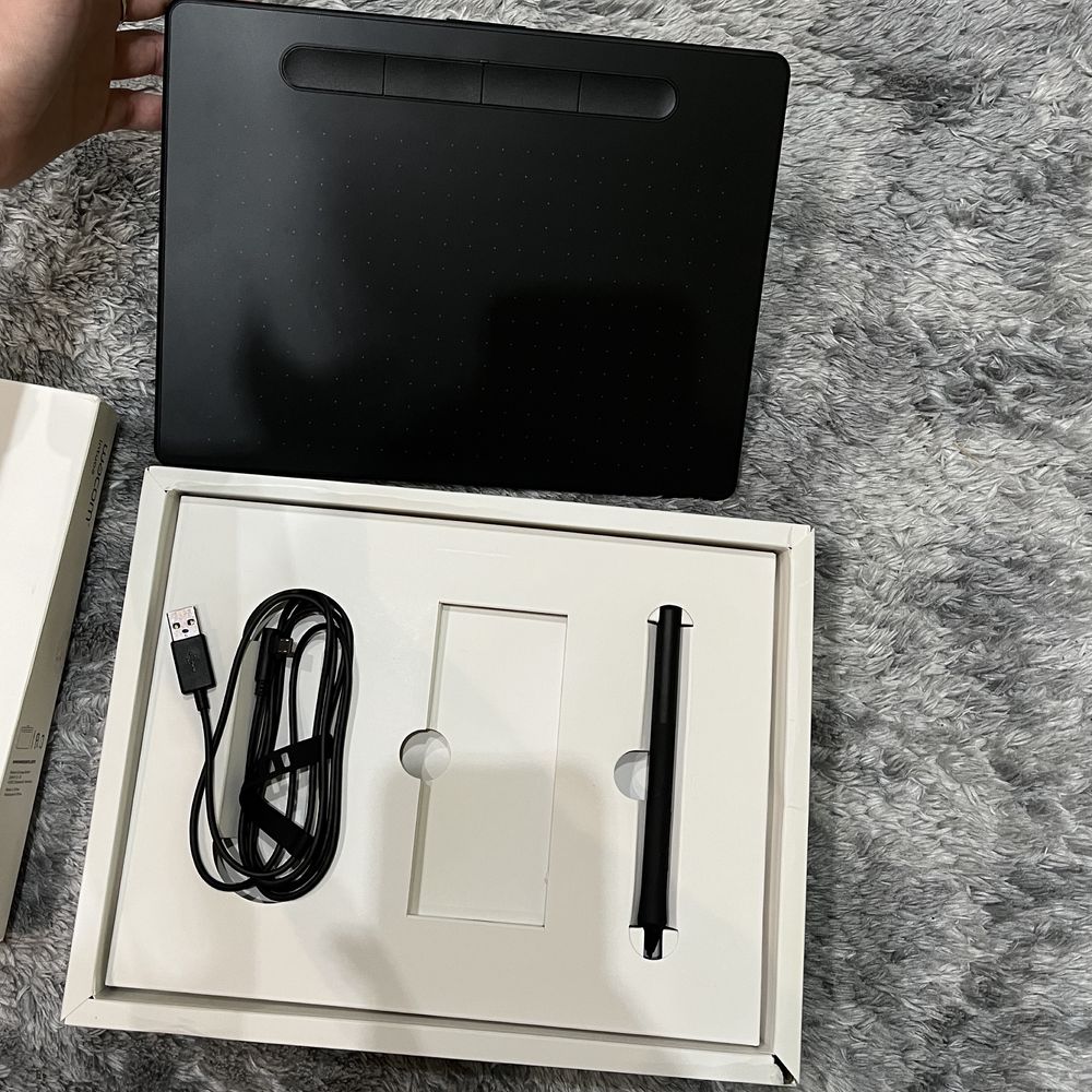 Графичен таблет Wacom intuos M (CTL-6100K-B)