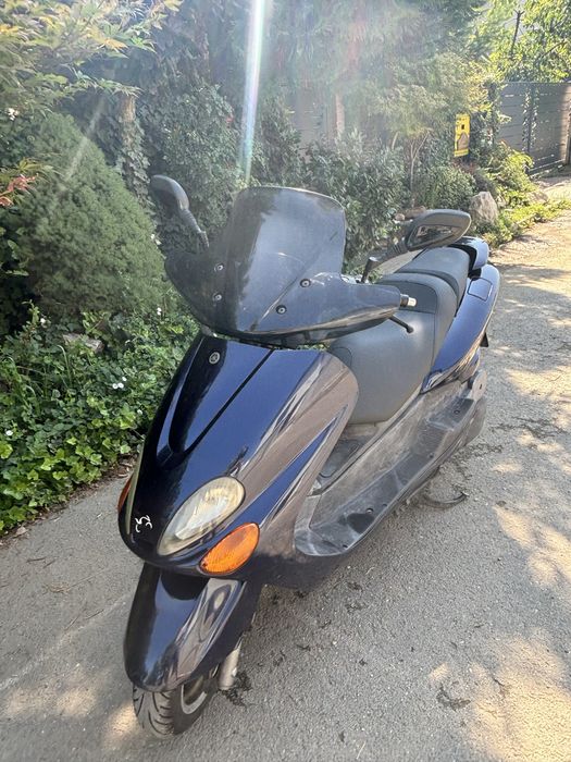 Yamaha majesty 150cc