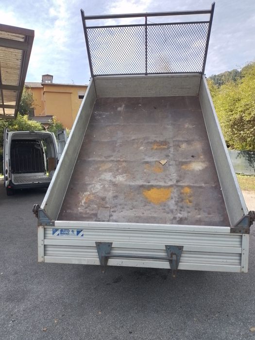 Vând iveco basculabil an 2007