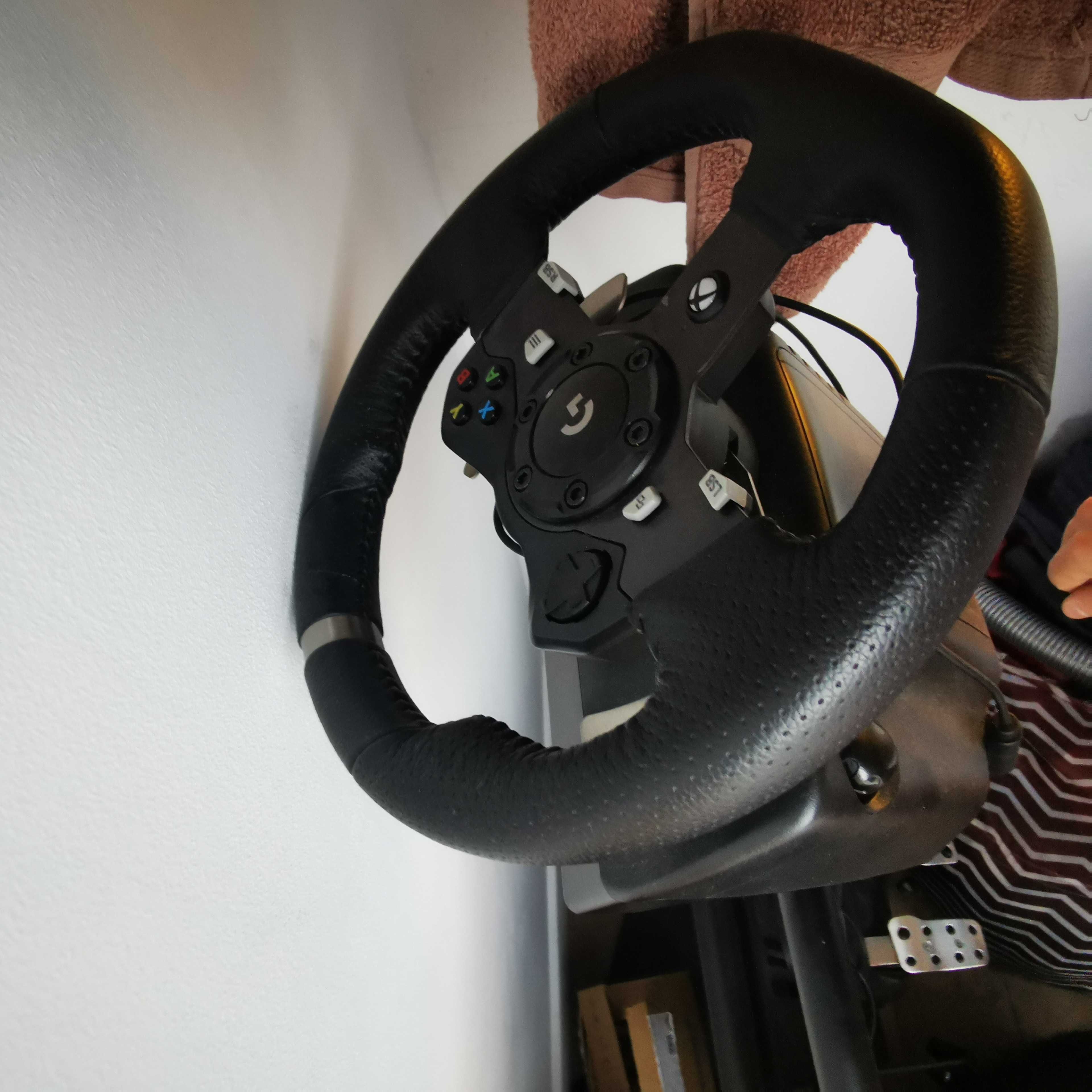 Vand volan logitech G920 cu suport pliabil