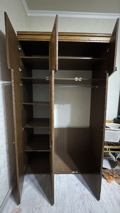 Продается шифоньер