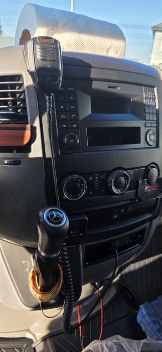 Vând Mercedes Sprinter 419 519 418 518 cutie Automata Prelata