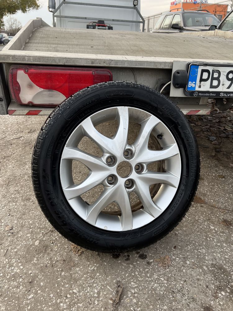 Джанти Hyundai . 5x114,3 . 16 цола. Като нови!