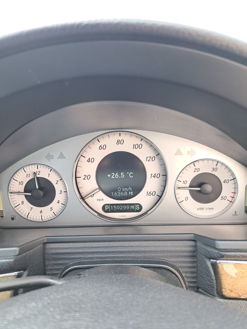 Mercedes e class