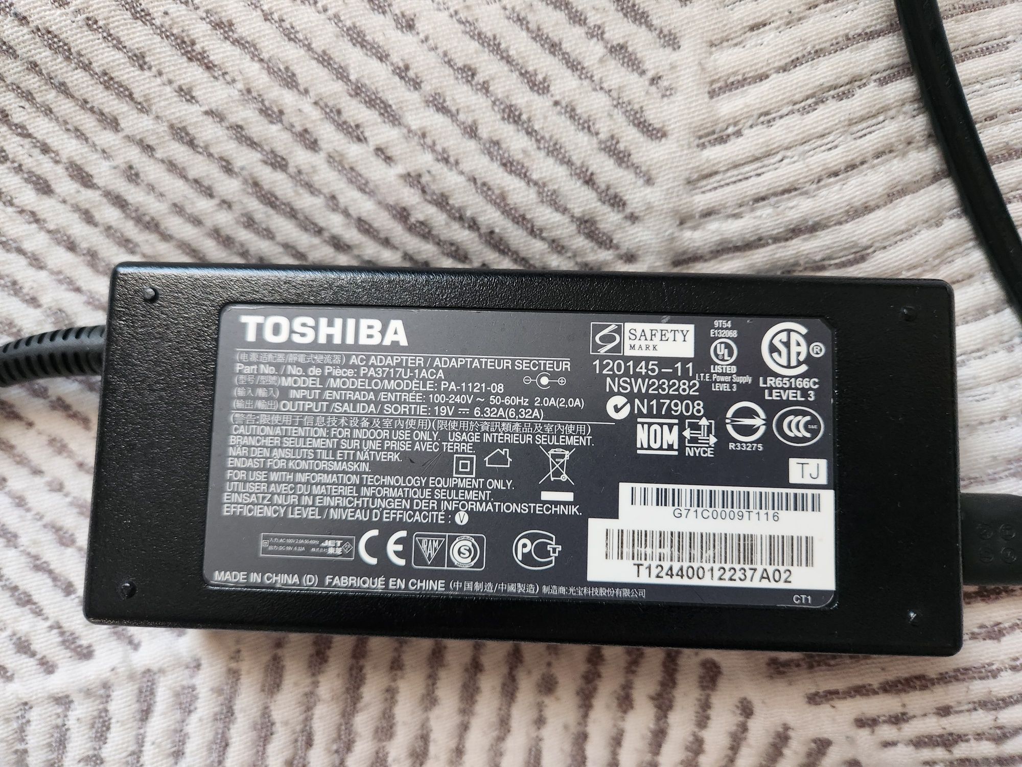 Toshiba Satellite L850 1K3 за части