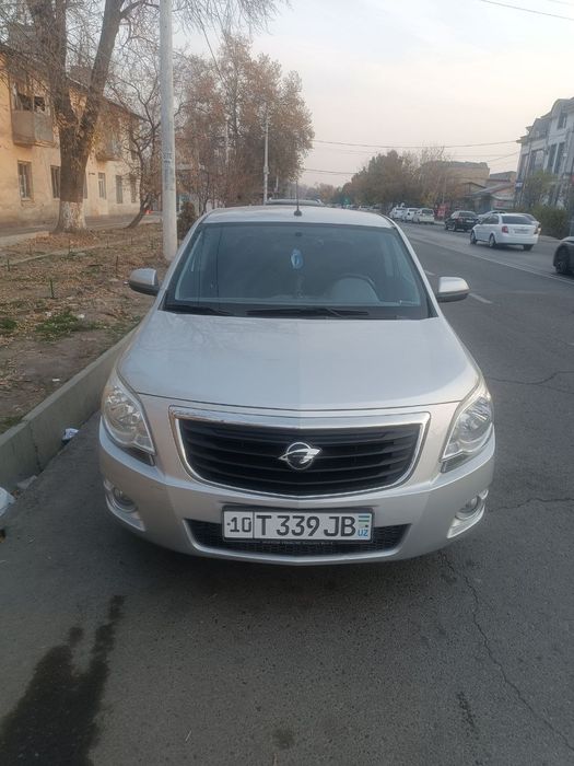 Продаю свой Кобальт равон