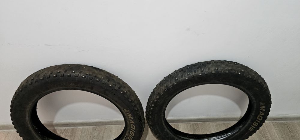Зимняя покрышка для электровелосипеда