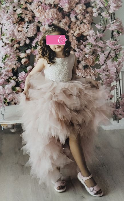 Нарядное, пышное, новогоднее, праздничное платье на рост 122-134