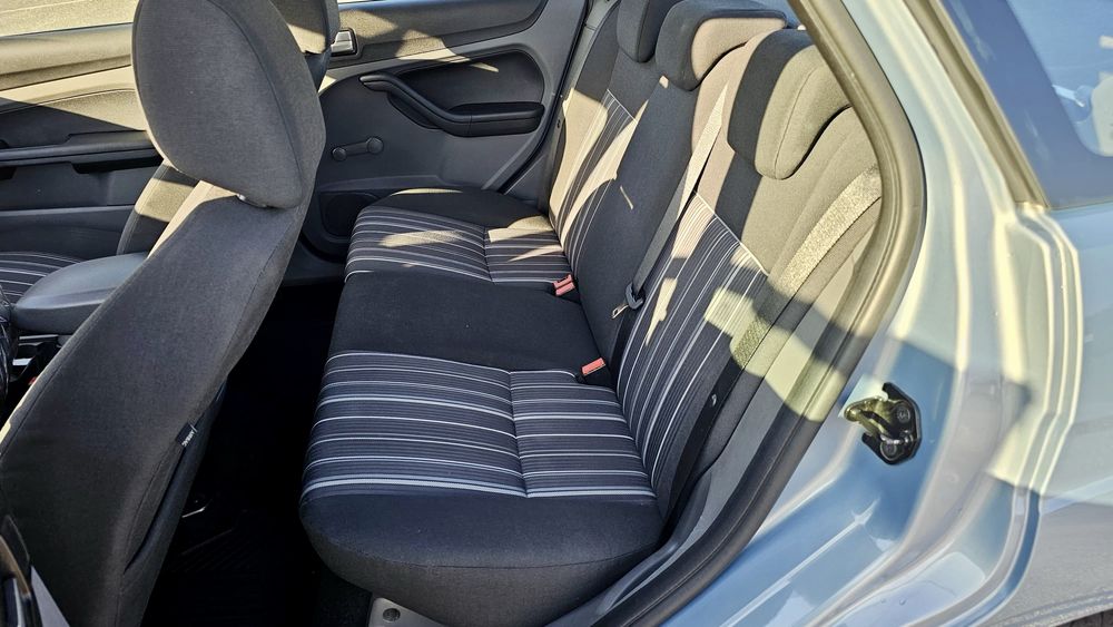 Ford focus mk2 facelift 1.8tdci proprietar !