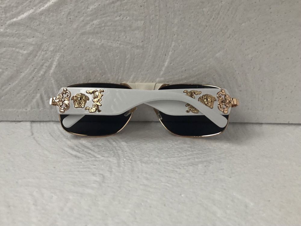 Versace Дамски Мъжки слънчеви очила маска бели чернис кожа VE 2207