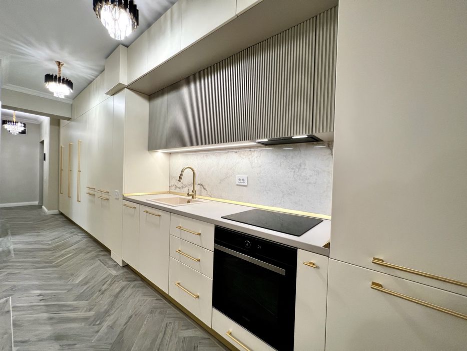 *DIRECT PROPIETAR* Chirie apartament luxury 3 camere PIPERA/AV