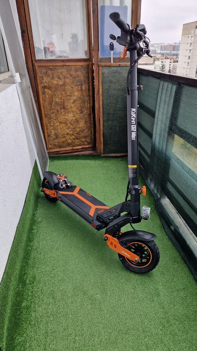 Електрическа тротинетка Kukirin G2 MAX 1000w 20AH скутер Кукирин