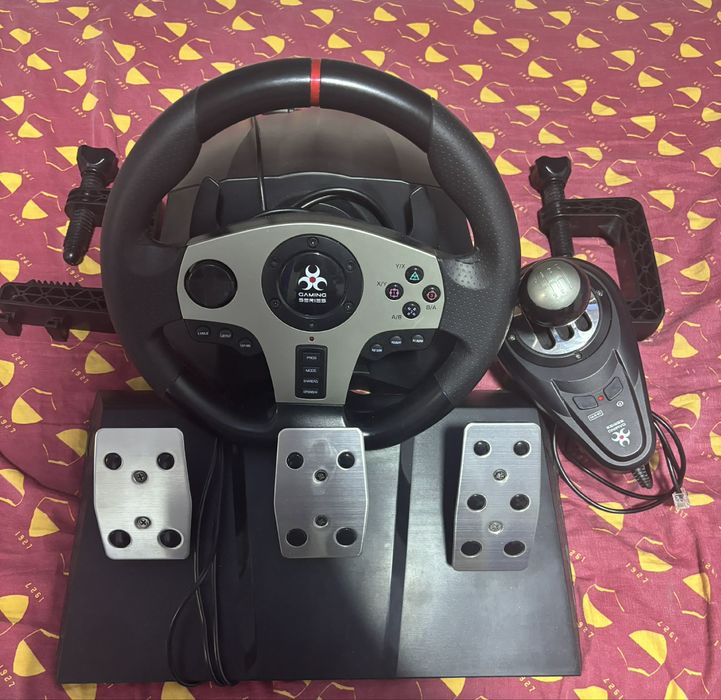 Volan cu pedale si schimbatot