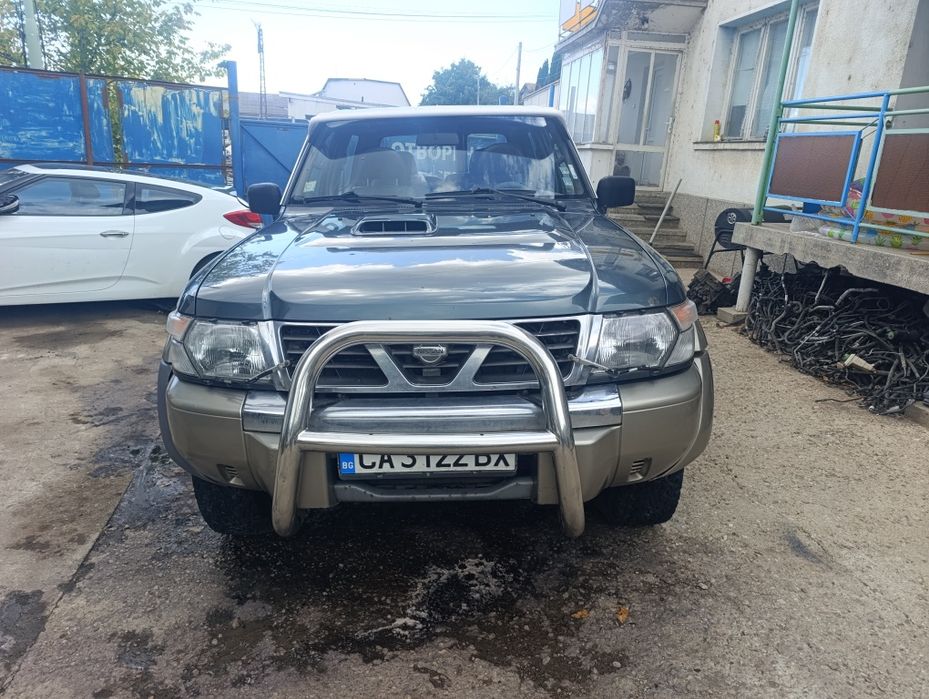 Продавам Нисан Патрол Y61 3.0D На части