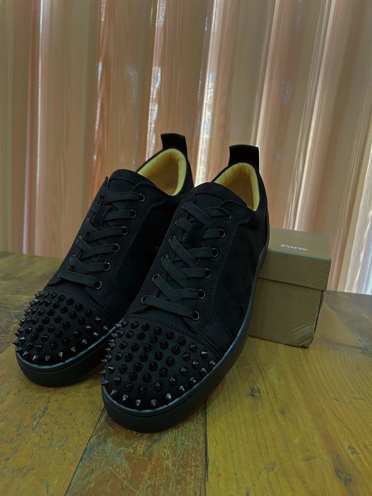 Christian louboutin ТОП