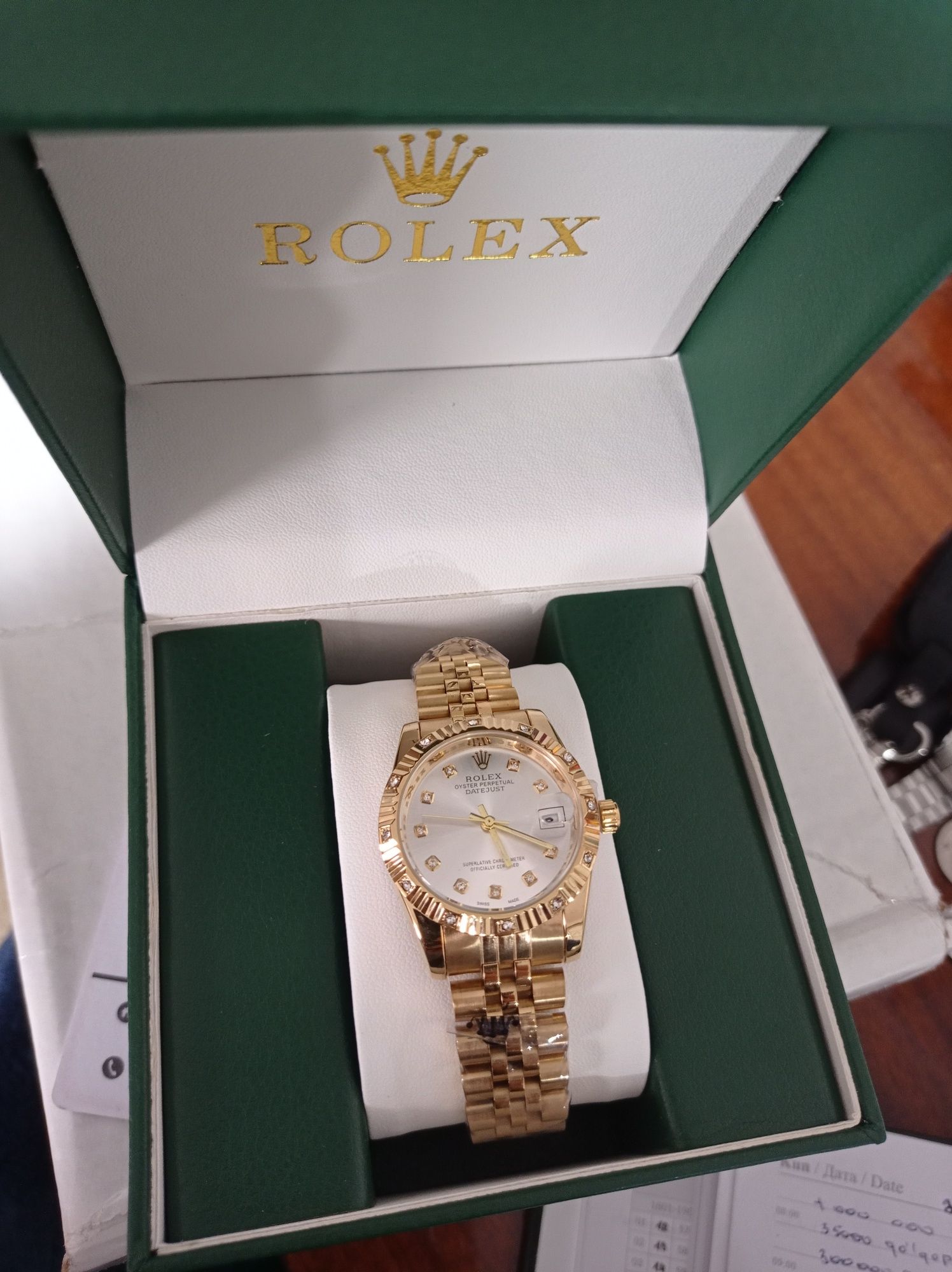 Наручные часы от Rolex год гарантия