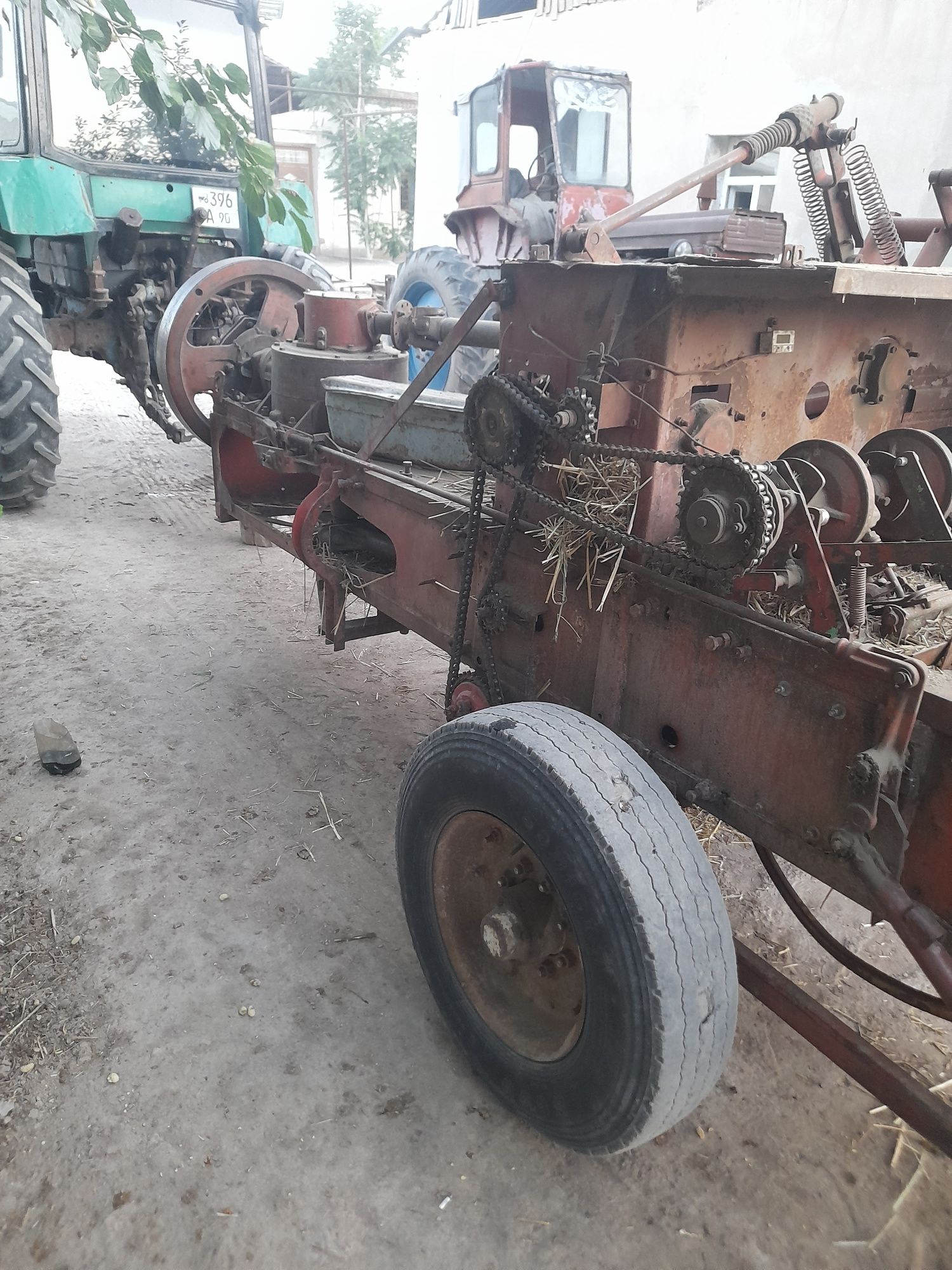 T 28  prsbodbòrchik  sotladi