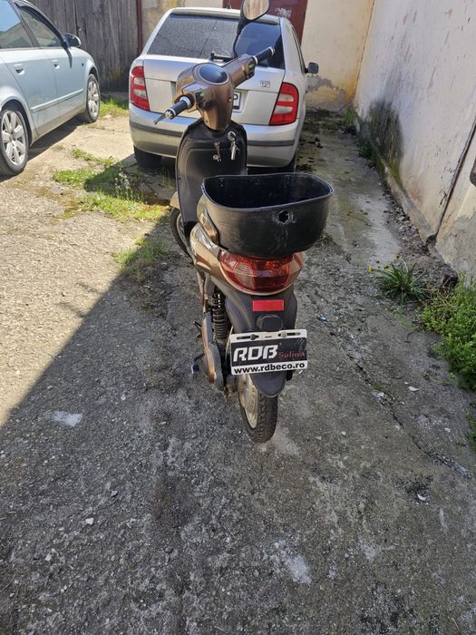 vând scuter electric RDB sulina