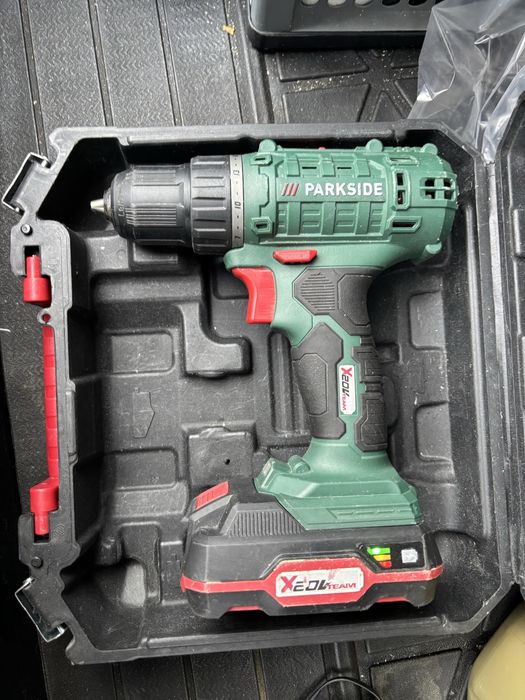 Masina de insurubat si gaurit Parkside, 20v