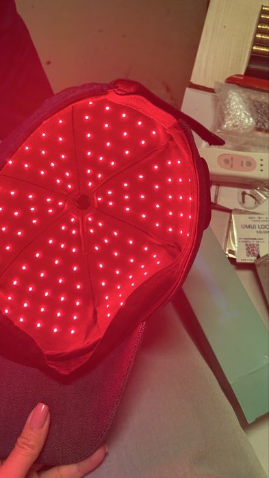 Шапка за растеж на косата с диоди {Led HairGrowth Cap}