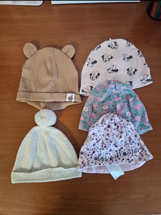 Turbane și căciuli pentru fetițe