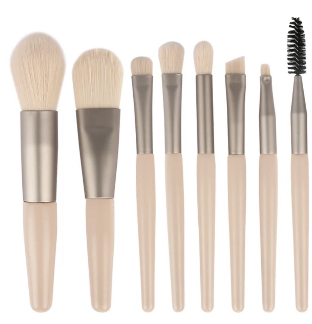 Set 8 pensule pentru make-up