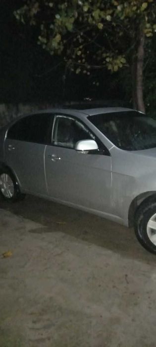 Epika sotiladi faqat naxtga pul zarur