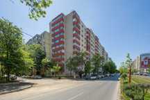 PIATA RAHOVA - STRADA VICINA, 3 camere, 70 mp, etajul 1!
