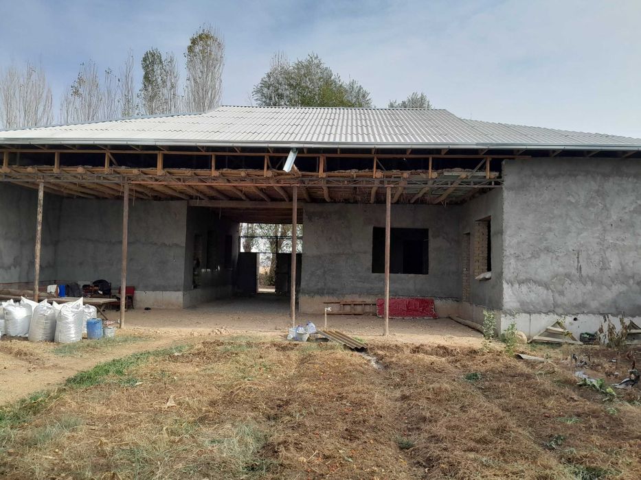 уй сотилади! 6 соток!