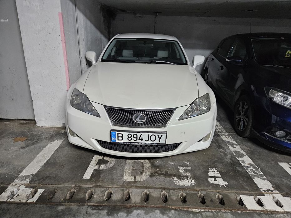 Lexus is220d 2008