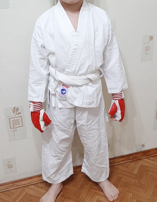 Продам  кимоно, состояние отличное