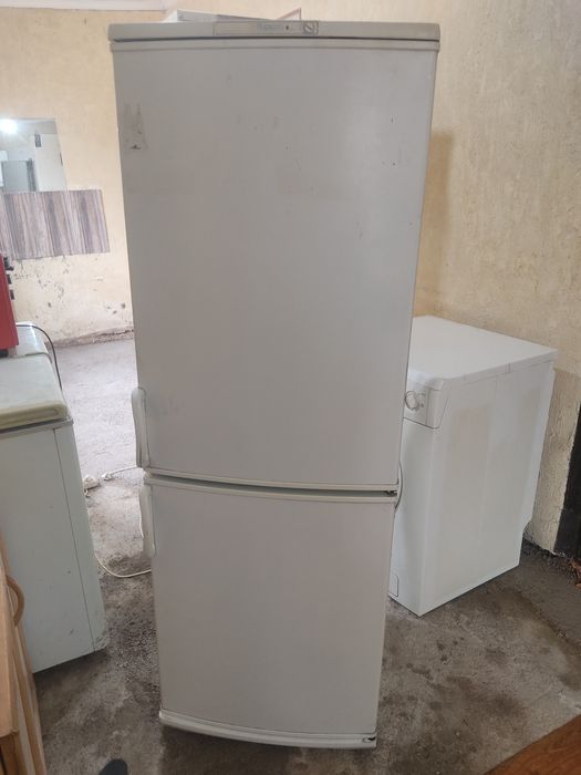 Продам холодильник Бирюса