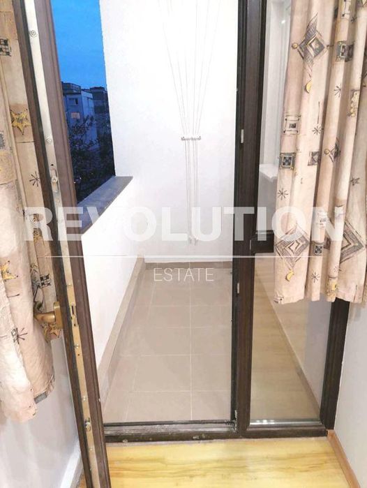 Дава се под наем Двустаен апартамент в Варна, Младост 2 - 58 кв.м за 300 € - Снимка #5